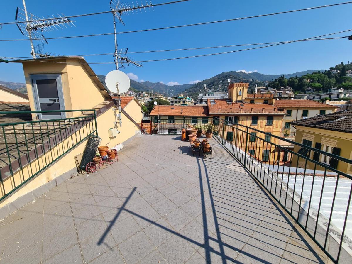 Una Finestra su Rapallo Esterno foto